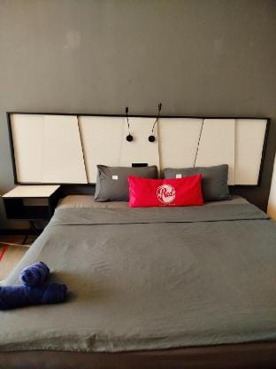 Simple Queen Studio at M101 DangWangi by Comfyasia Vacation rental in Federal Territory of Kuala Lumpur
