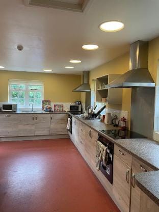 The Old School House Vacation rental in Martletwy