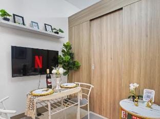 Divine Nine Staycation @Fame Vacation rental in Mandaluyong