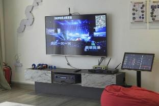 【Senai】Spacious/Mahjong/Pool/KTV (4BR5B) 30-35 pax Vacation rental in Johor Bahru