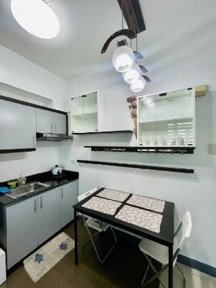 Cozy Hideaway near BGC Venice Grand Canal Vacation rental in Makati