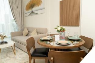 Bright High Floor Apt in JVC | Black Friday Offer Vacation rental in Dubai