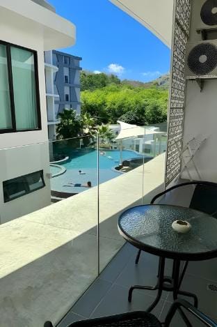 Nalin Naiharn | Modern Stylish Comfort |1BR Utopia Vacation rental in Rawai