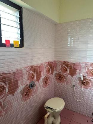 SKS HomeStay - 1BHK Non AC Dio Scooty + Home Cook Vacation rental in Karnataka