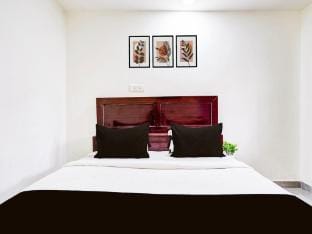 Super Collection O Ashiyana Rajshree Vacation rental in Lucknow