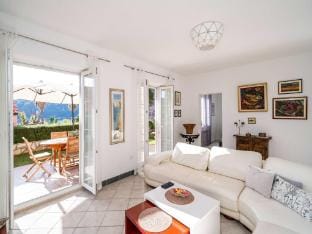 Villa Vista Old Town - Four Bedroom House with Terrace and Sea View Vacation rental in Cavtat