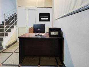 Blissful Urban Retreat at Alwal Road Hyderabad Vacation rental in Secunderabad