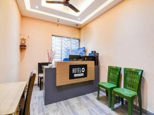 Super Hotel O DumDum Thana More Vacation rental in Kolkata