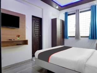 Collection O Eon Inn Near Pune Airport Vacation rental in Pune