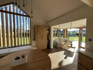 Elegant Warm Bliss Hideaway Escape Lodge - Holiday Home with Hot-Tub Vacation rental in Slovenia