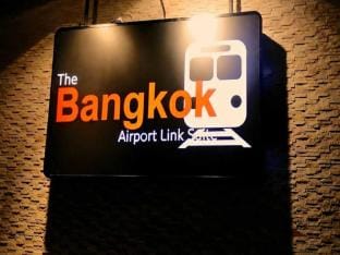 Triple Room Comfort  Group Stay Made Easy Vacation rental in Bangkok