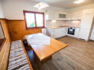 Serene Hollow Holiday Home with Mountain View - Two Bedroom Holiday Home with Mountain View Vacation rental in Slovenia