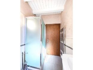 Warda C11 Comfortable holiday residence Vacation rental in Desenzano del Garda