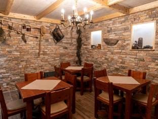 Echo Valley Hillside Holiday Home with Sauna - Two Bedroom Holiday Home with Sauna Vacation rental in Slovenia