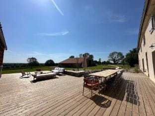 Beautiful villa with indoor pool Vacation rental in Pays de la Loire
