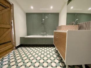 Beautiful villa with indoor pool Vacation rental in Pays de la Loire