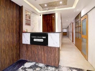 Townhouse Oak Arvindo Park Indira Nagar Vacation rental in Lucknow