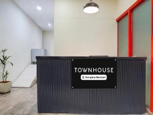 Super Townhouse MG Road Pune Vacation rental in Pune