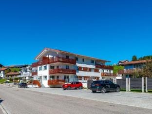 Holiday apartment with 3 bedrooms Vacation rental in Oberstaufen