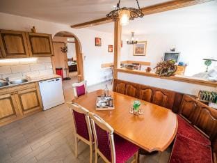 Holiday Home Slap with Sauna and BBQ - Two Bedroom Holiday Home Vacation rental in Slovenia