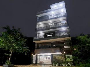 Elegant Stays at Rohini Sector 24 Vacation rental in Delhi
