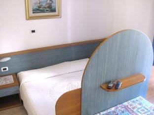Margherita Cozy Studio by the Lake Vacation rental in Brenzone sul Garda