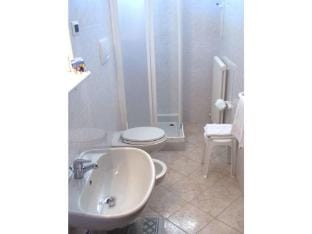 Margherita Cozy Studio by the Lake Vacation rental in Brenzone sul Garda