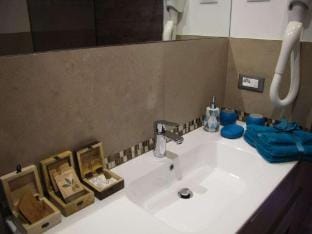 Margherita Studio Delux by the lake with pool Vacation rental in Brenzone sul Garda