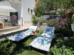 Holiday Home Sunrise - Three Bedroom Holiday Home Vacation rental in Split-Dalmatia County