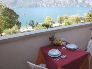 Holiday apartment with 0 bedrooms Vacation rental in Brenzone sul Garda