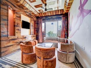 Modern Comfort Stays at Swarop Nagar Kanpur Vacation rental in Uttar Pradesh