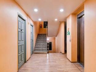 Townhouse Oak VIP Road NSCB Airport Vacation rental in Kolkata