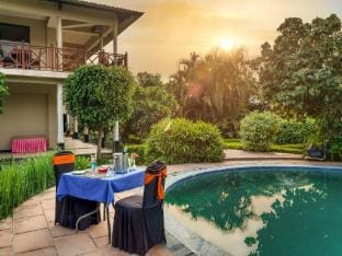 Resort in Curacao with Infinity Pool Vacation rental in Uttarakhand