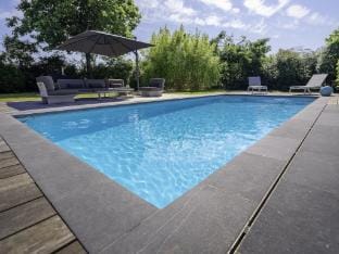 A charming holiday home with a swimming pool. Vacation rental in Flanders
