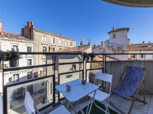 Terrace in town - First concierge service Vacation rental in Montpellier