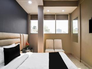 Super Collection O Ruby Vacation rental in Kolkata