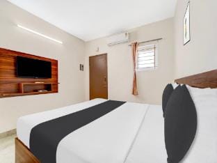 Super Hotel O Avinashi Road Coimbatore Vacation rental in Coimbatore
