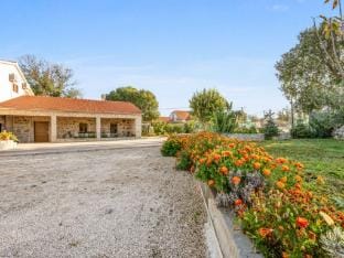 Holiday Home Stari Dvori Vacation rental in Šibenik-Knin County, Croatia