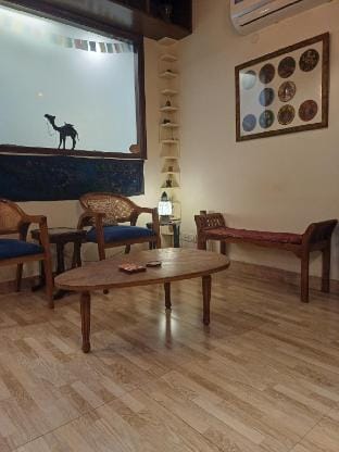 Heritage oasis- 2BHK Vasant kunj Fortis hospital Vacation rental in New Delhi