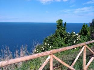 Spacious apartment in a stone farmhouse Vacation rental in Marche