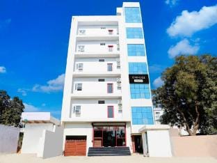 Super Townhouse Pahadiya Vacation rental in Varanasi