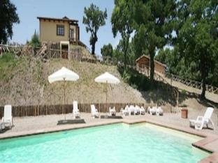 Farmhouse in Lazio with Lake Bolsena Views Vacation rental in Montefiascone