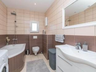 Countryside Villa Tajo - Four Bedroom Holiday Home  with Swimming Pool Vacation rental in Split-Dalmatia County