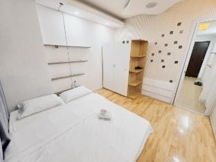 (LTR) 101 BUIVIEN & Bentan Market 10 mins on foot Vacation rental in Ho Chi Minh City