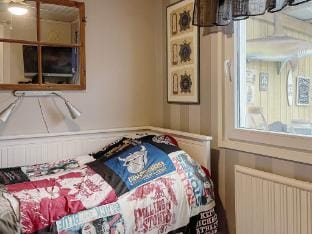 Cozy Forest Hideaway with Hot Tub Vacation rental in Stockholm County