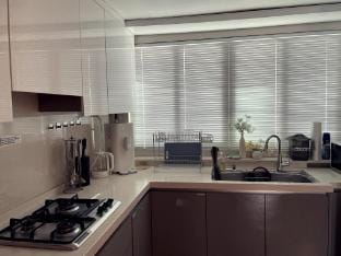 New Open 6 min from Hongdae Station. 6 large beds Vacation rental in Seoul