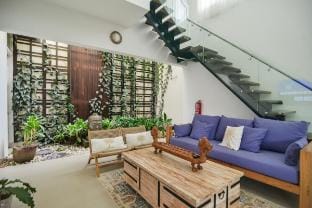 3 Bed Paradise Villa in Kuta Pool and Great Wi-Fi Vacation rental in Pujut