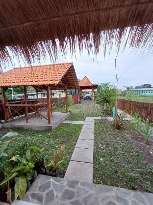 Breeze and Blossom Cottage Maguwo Vacation rental in Special Region of Yogyakarta
