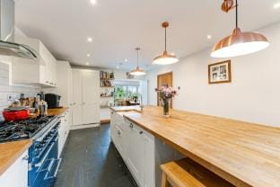 Whimsical Countryside Escape with Sprawling Garden Vacation rental in Bristol