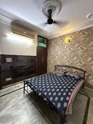 Cozy Stay Vacation rental in Delhi